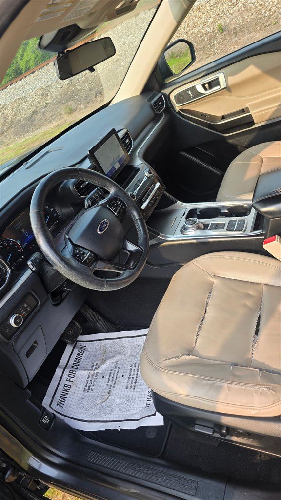 2020 Ford Explorer XLT - Photo 22