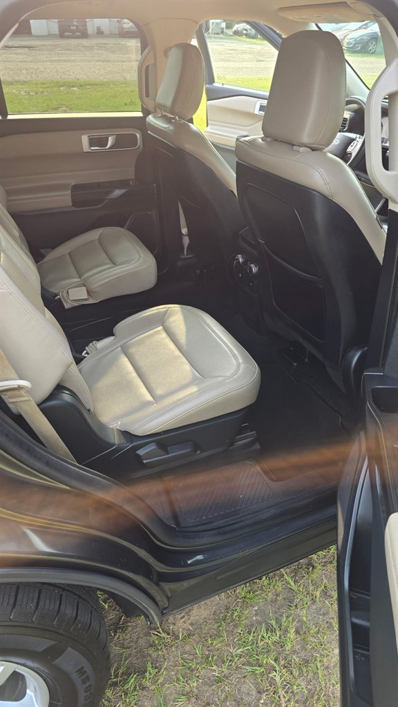 2020 Ford Explorer XLT - Photo 23