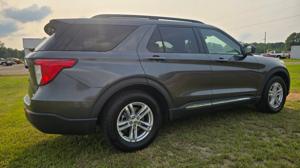 2020 Ford Explorer XLT - Photo 12